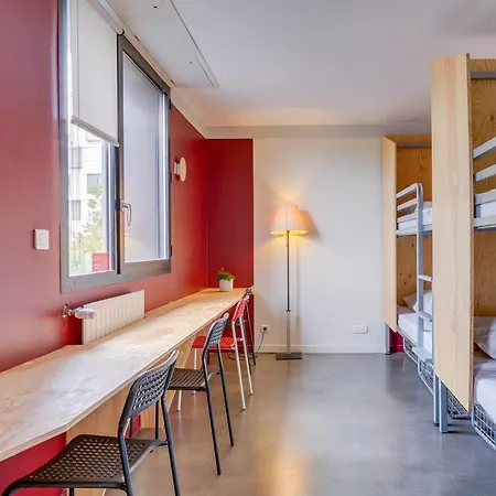 Auberge De Jeunesse Barbey - Youth Hostel Bordeaux بيت شباب *