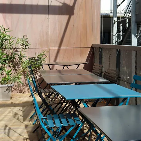 بيت شباب Auberge De Jeunesse Barbey - Youth Hostel Bordeaux *