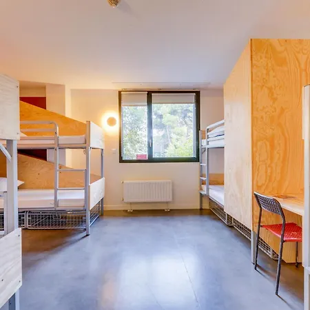 Barbey - Youth Albergue Bordéus